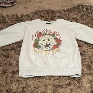 Tillys / Vinyl Icon Kids Def Leppard Sweatshirt